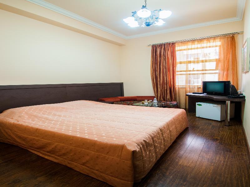 Yerevan Deluxe Hotel Exteriör bild