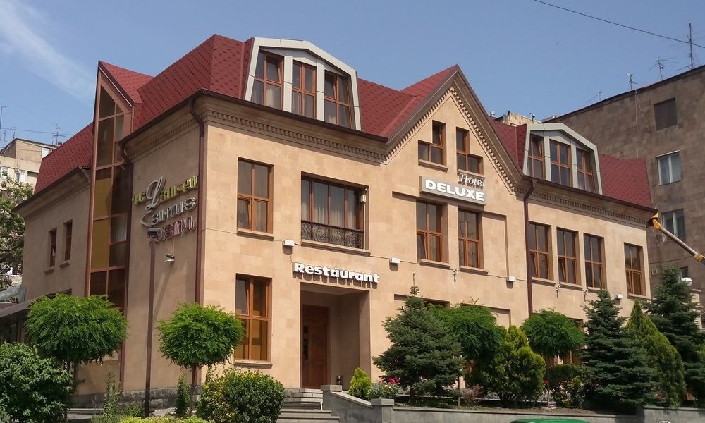 Yerevan Deluxe Hotel Exteriör bild